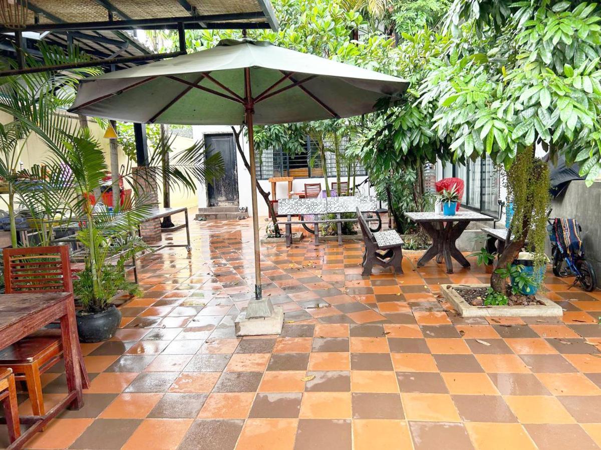 Eco Inn Siem Reap Bagian luar foto
