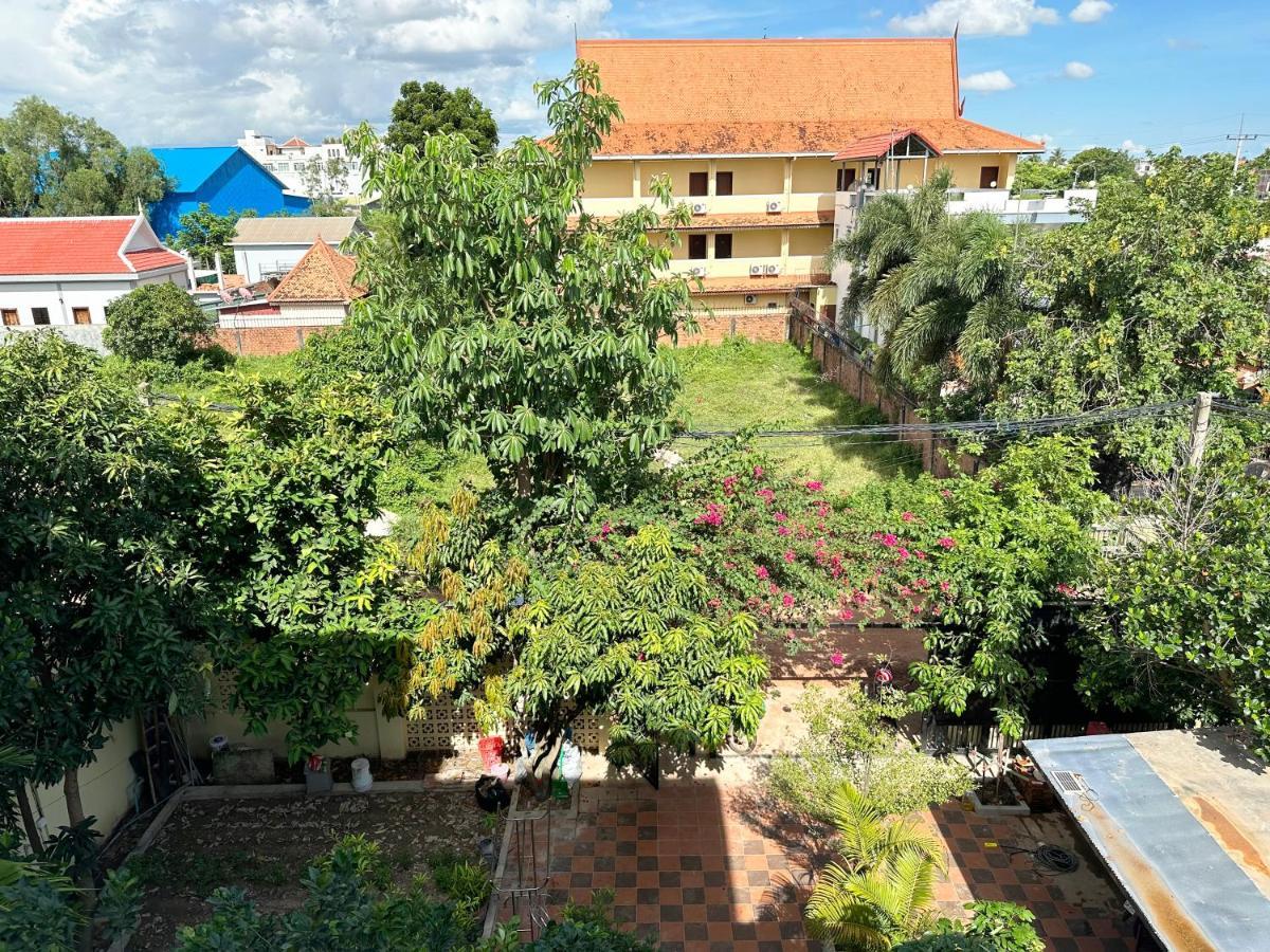 Eco Inn Siem Reap Bagian luar foto